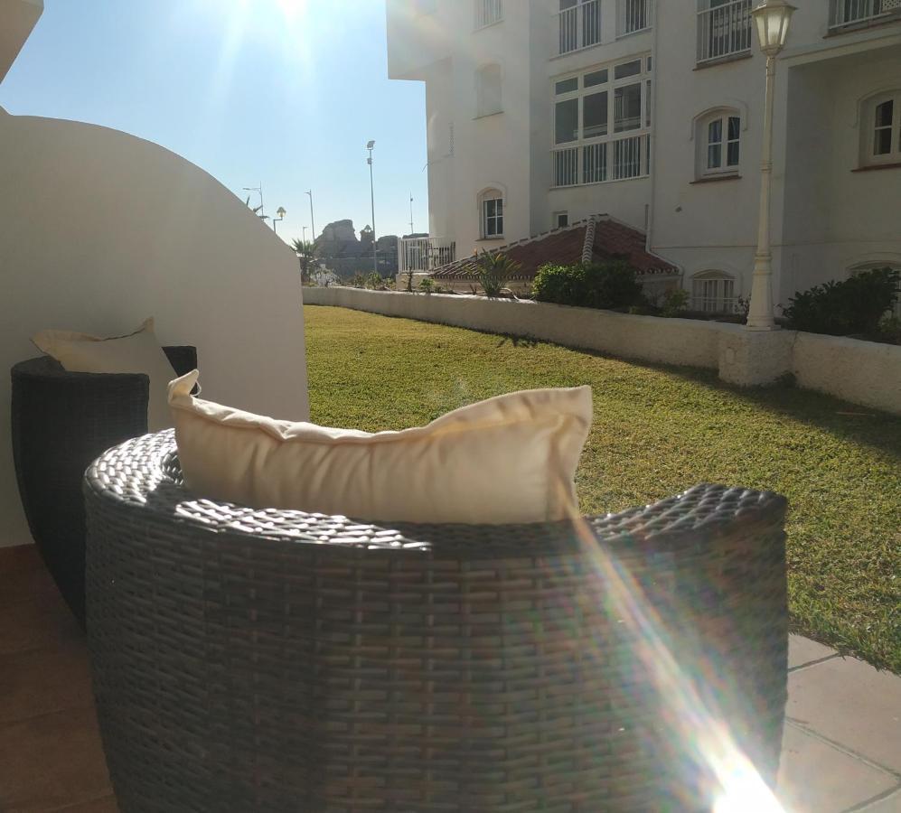 1 Bedroom Beachfront Apartment At Torecilla Beach Nerja Exterior photo